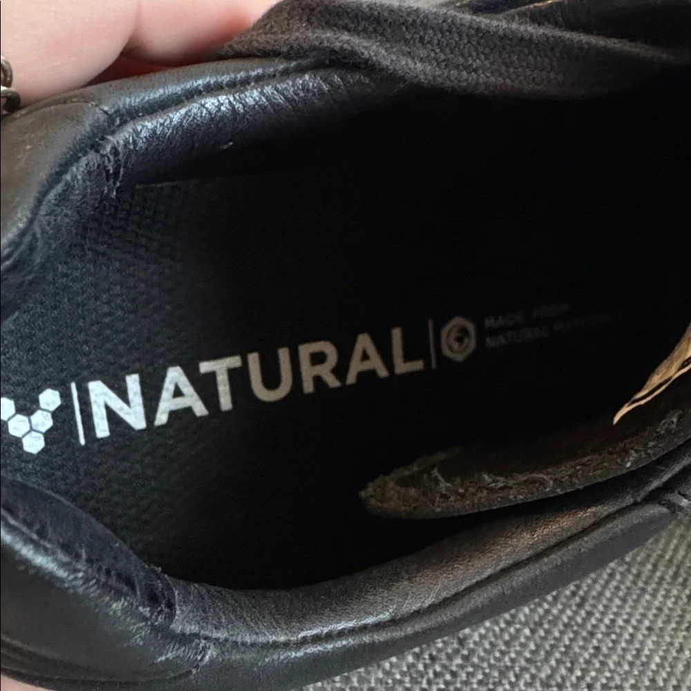 Vivo Barefoot Black Leather Shoes - Picture 12 of 15